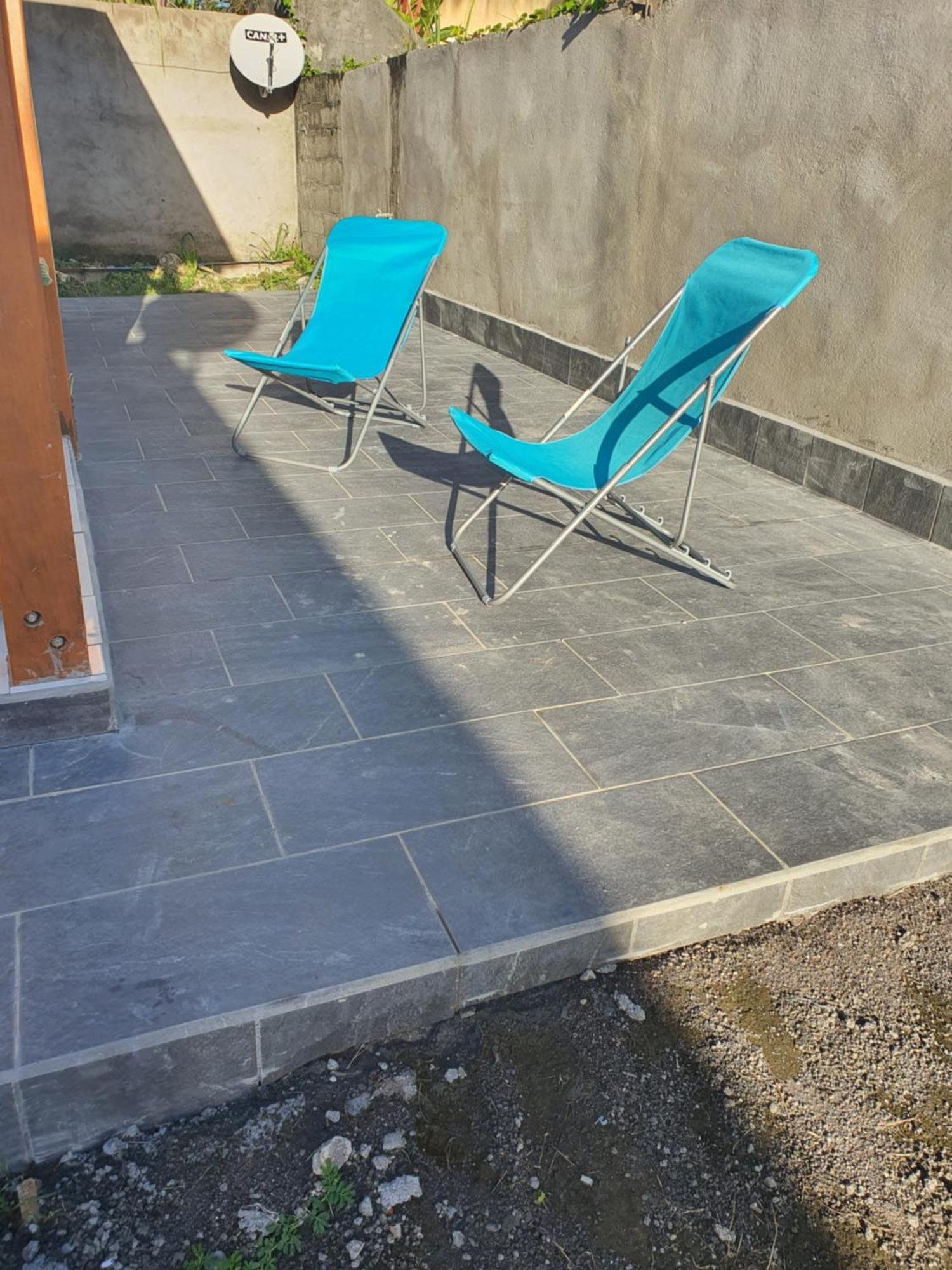 Bungalow Vacances Sainte-Rose Exterior photo